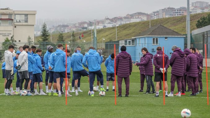 trabzonspor-kupa-mesaisine-basladi-g3HQ96ie.jpg