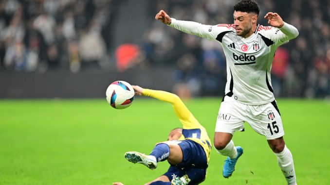 fenerbahce-besiktas-muhtemel-11ler-4EIWflOw.jpg
